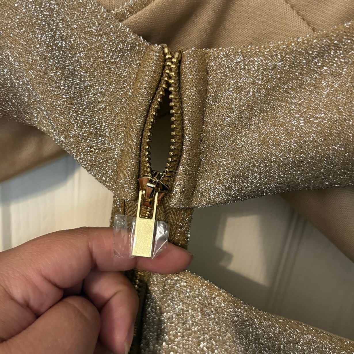 Eliya The Label Nwt Gold Sparkle Tamara Cut Out Midi Dress Size Large — image 7 of 8